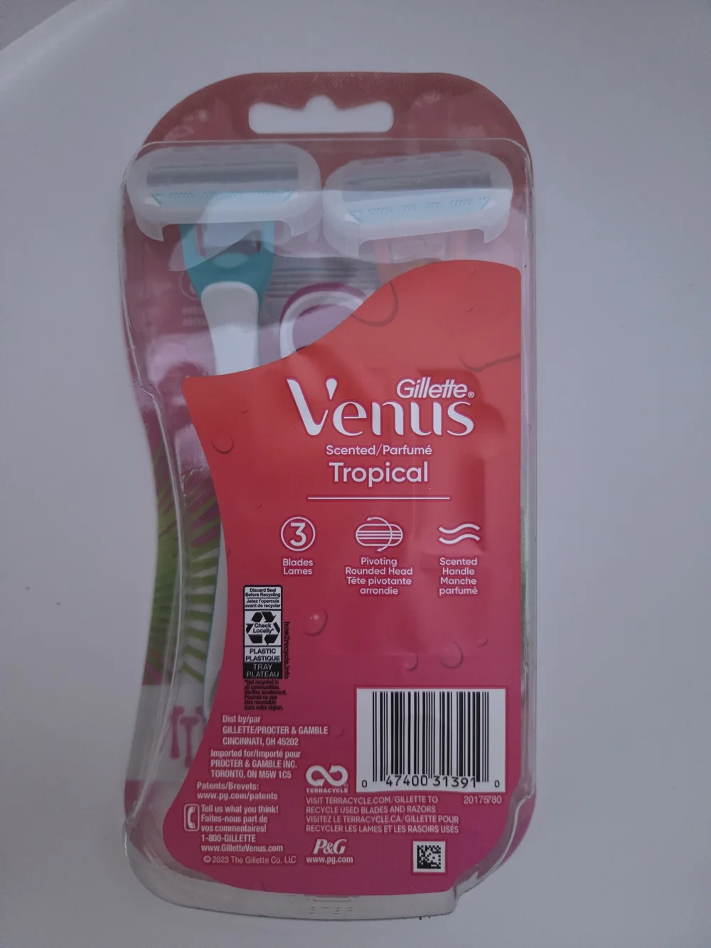 Alba Botanica Mango Vanilla Shave Set - Venus & Burt’s Bees